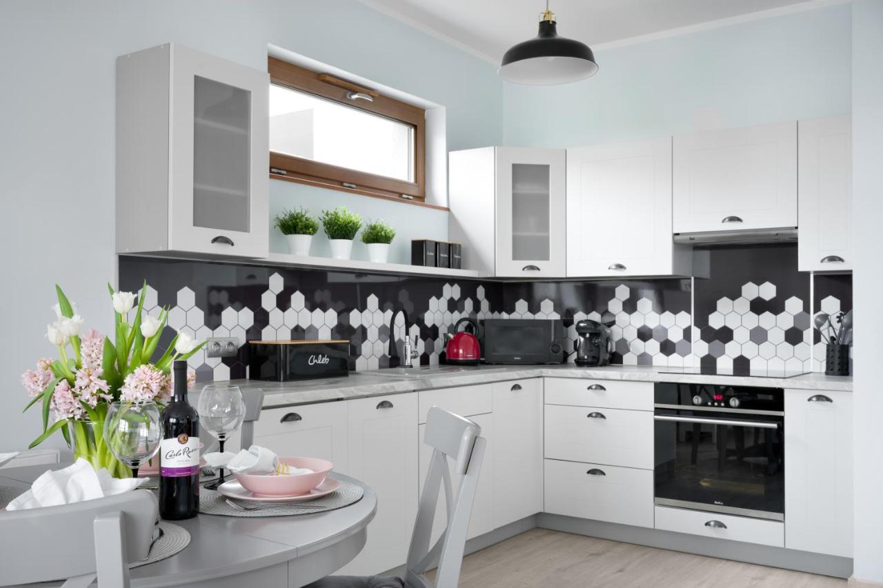Nowoczesny I Komfortowy Apartament Na Platanie Apartment ชวีโนวิชแจ ภายนอก รูปภาพ